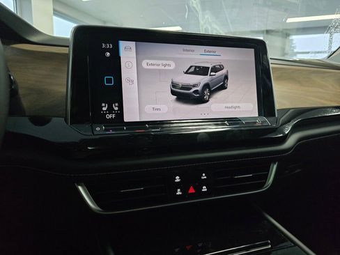 New 2026 Volkswagen Atlas SEL Premium R-Line image 25