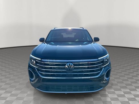 New 2026 Volkswagen Atlas SE FWD image 8