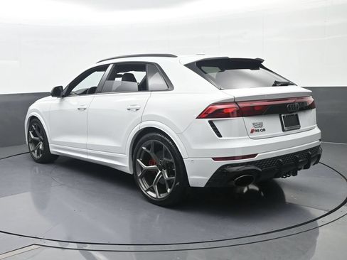 Used 2026 Audi RS Q8 performance AWD/4WD image 4