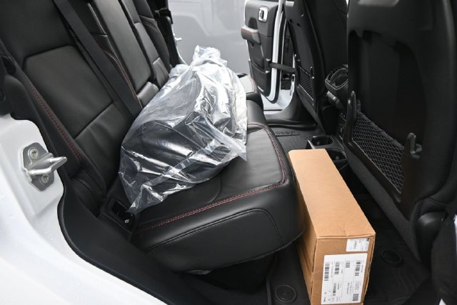 New 2026 Jeep Gladiator Rubicon AWD/4WD image 23