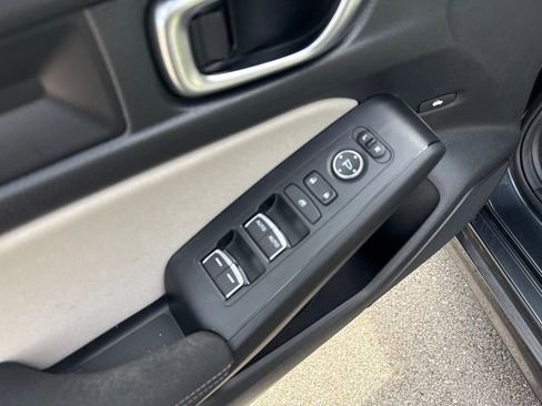 Used 2024 Honda Civic LX image 10