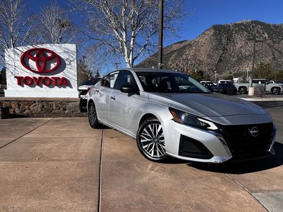 Used 2024 Nissan Altima 2.5 SV