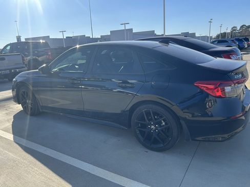 Used 2022 Honda Civic Sport image 8