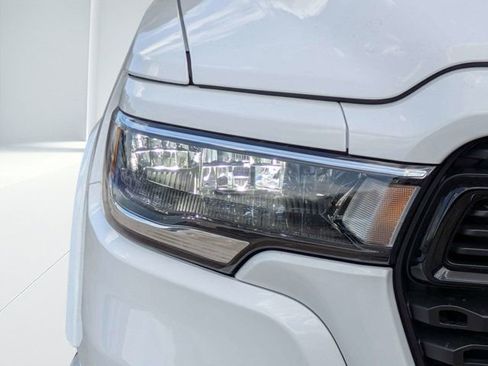 New 2026 RAM 1500 Lone Star AWD/4WD image 9