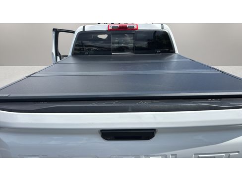 Used 2024 Chevrolet Colorado Z71 w/ Z71 Convenience Package 2 AWD/4WD image 20