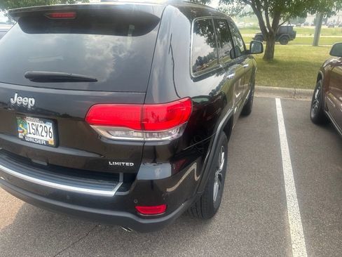 Used 2018 Jeep Grand Cherokee Limited AWD/4WD image 11
