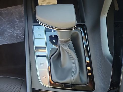 New 2026 Hyundai Elantra Limited image 22