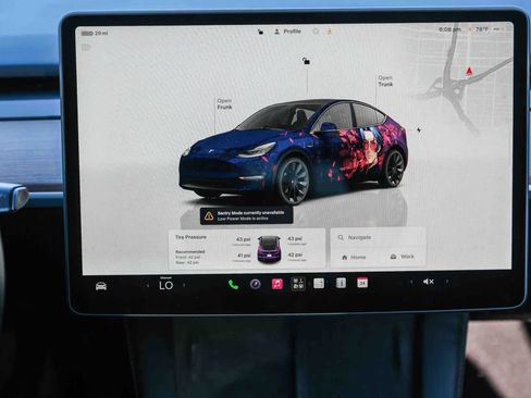 Used 2023 Tesla Model Y Long Range AWD/4WD image 14