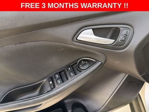 Used 2017 Ford Focus SE image 12