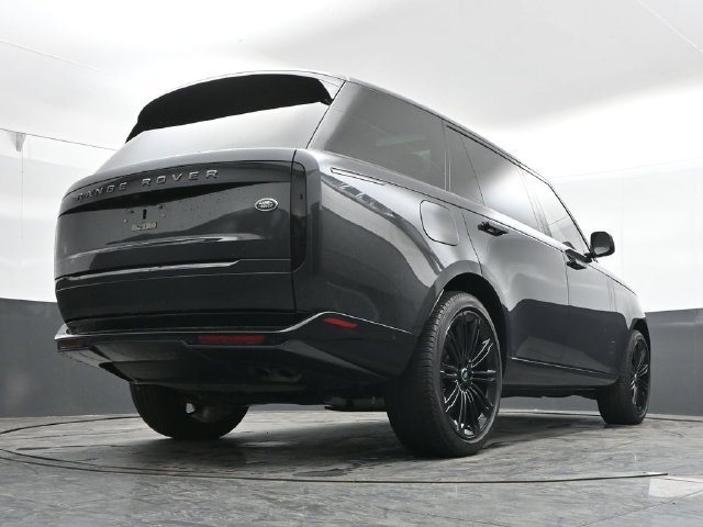 Used 2023 Land Rover Range Rover Long Wheelbase Autobiography AWD/4WD image 38