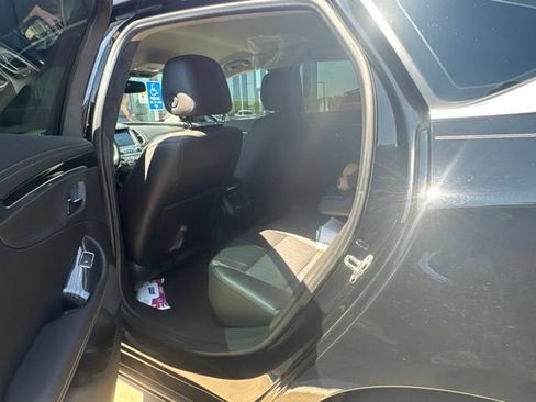 Used 2019 Chevrolet Impala LT w/ LT Convenience Package FWD image 6