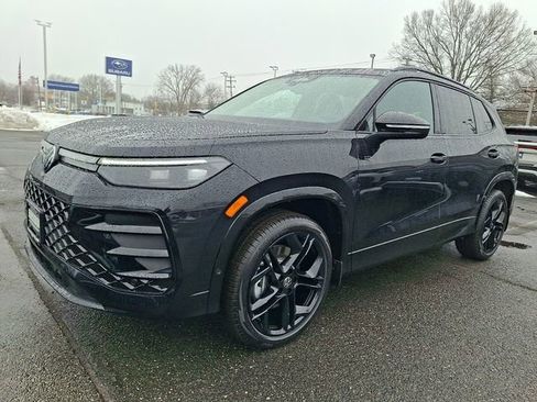 New 2026 Volkswagen Tiguan SE R-Line image 2