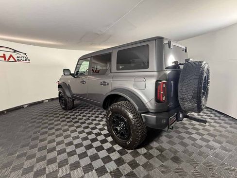 Used 2022 Ford Bronco Wildtrak AWD/4WD image 6