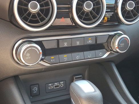 Certified 2024 Nissan Sentra SV image 18