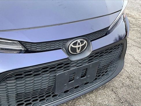Used 2022 Toyota Corolla LE image 32