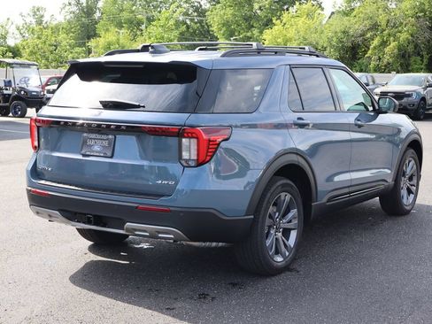 New 2026 Ford Explorer Active AWD/4WD image 3