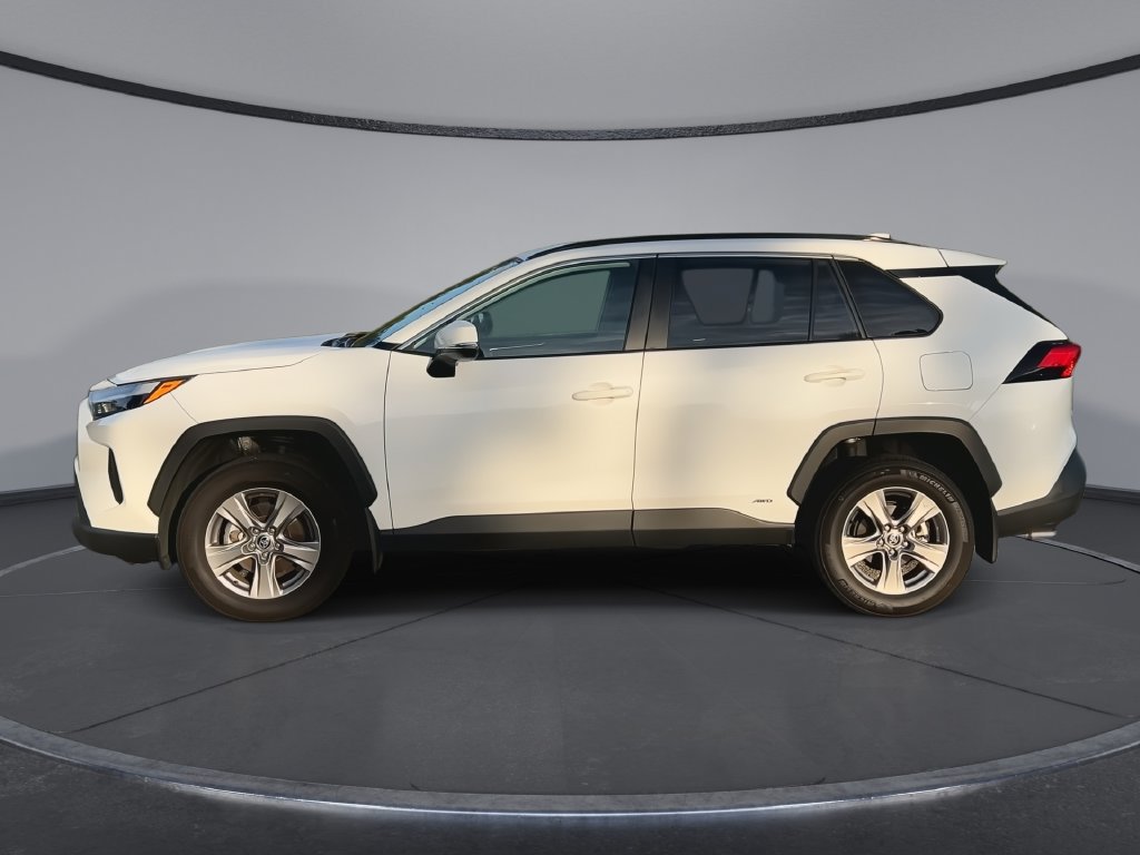 Certified 2024 Toyota RAV4 XLE AWD/4WD image 5
