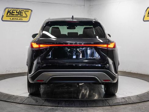 Used 2026 Lexus RX 350 w/ Convenience Package AWD/4WD image 3