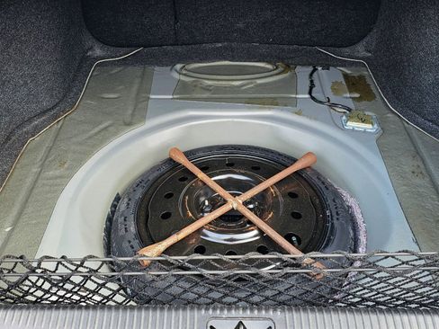 Used 2006 Buick LaCrosse CXL w/ Driver Confidence Package image 23