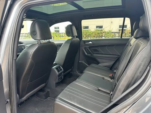Used 2024 Volkswagen Tiguan SE R-Line AWD/4WD image 15