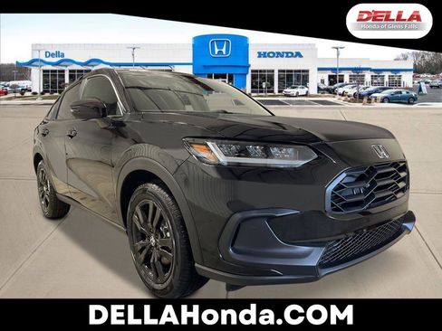 New 2026 Honda HR-V Sport image 1