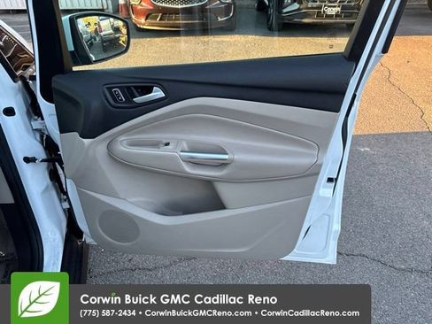 Used 2013 Ford C-MAX SE FWD image 36