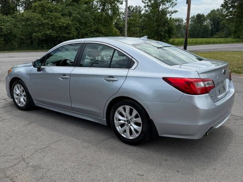 Used 2016 Subaru Legacy 2.5i Premium AWD/4WD image 8