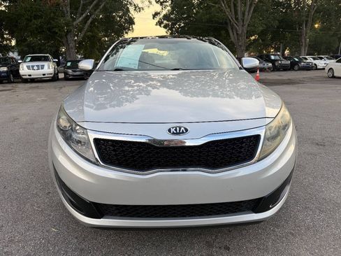 Used 2013 Kia Optima EX w/ Premium Pkg FWD image 2