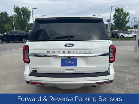 Used 2023 Ford Expedition Limited RWD image 5
