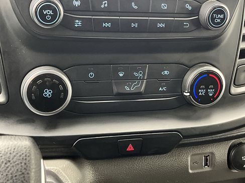 Used 2023 Ford Transit 250 Medium Roof AWD w/ Load Area Protection Package image 15