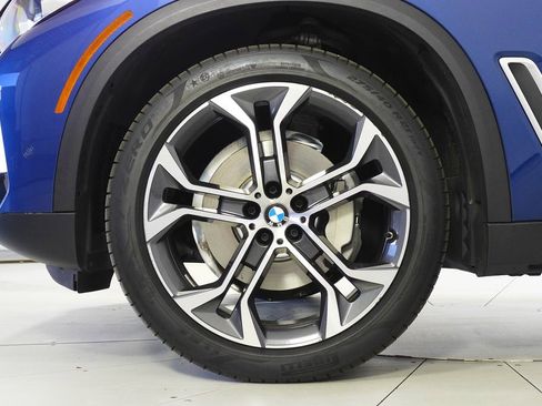 Used 2023 BMW X5 sDrive40i w/ Parking Assistance Package image 5