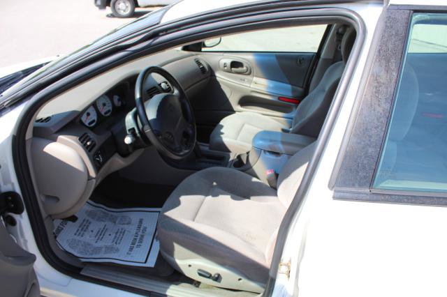 Used 2004 Dodge Intrepid ES FWD image 11