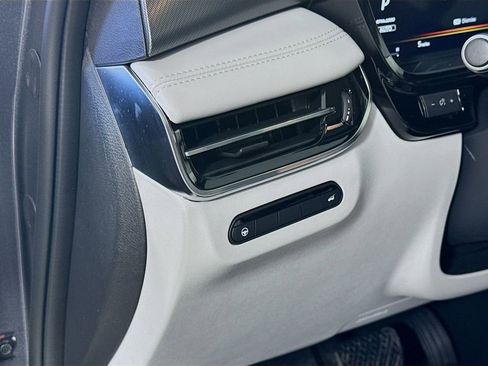 New 2026 INFINITI QX60 Luxe image 10