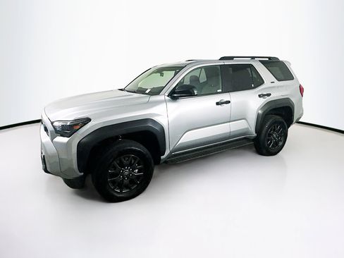 Used 2025 Toyota 4Runner SR5 image 4