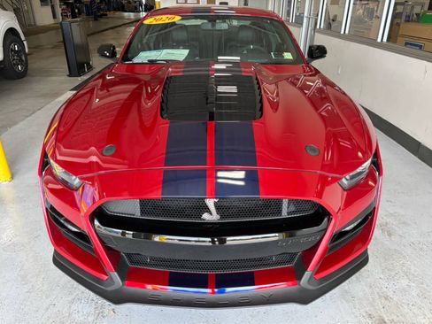 Used 2020 Ford Mustang Shelby GT500 w/ Technology Package RWD image 4