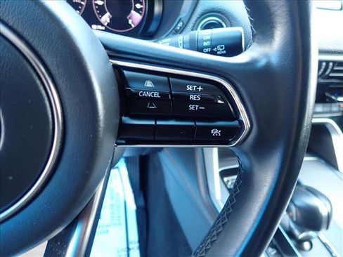 Used 2024 MAZDA CX-90 Plug-In Hybrid w/ Preferred AWD/4WD image 17