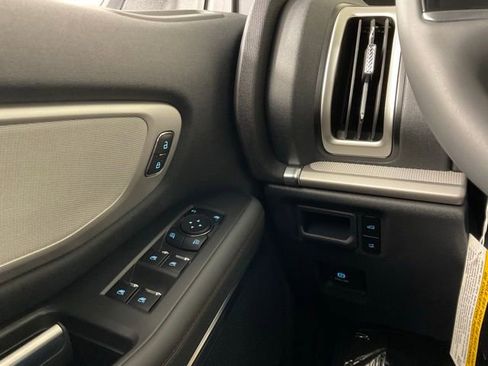 New 2025 Ford Expedition Active image 20