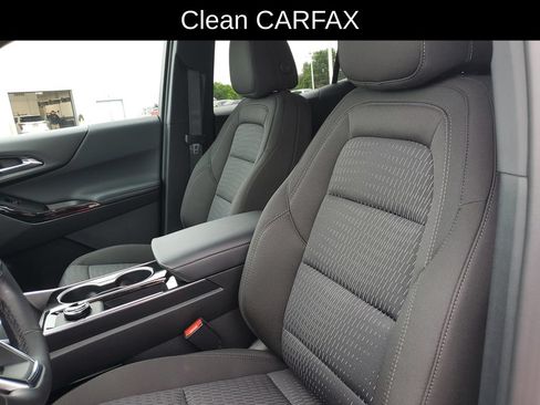 Used 2026 Chevrolet Equinox LT w/ LPO, Floor Liner Package FWD image 6
