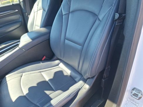 Certified 2024 Buick Enclave Premium image 26