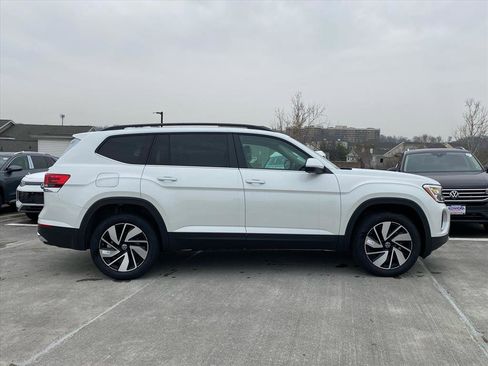 New 2026 Volkswagen Atlas SE AWD/4WD image 2