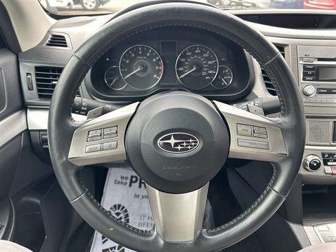 Used 2011 Subaru Legacy 2.5i Premium image 12
