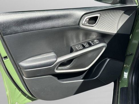 Used 2021 Kia Soul X-Line FWD image 18