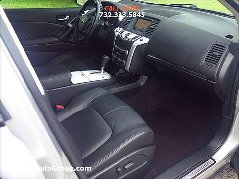 Used 2010 Nissan Murano SL w/ Navigation Pkg image 13