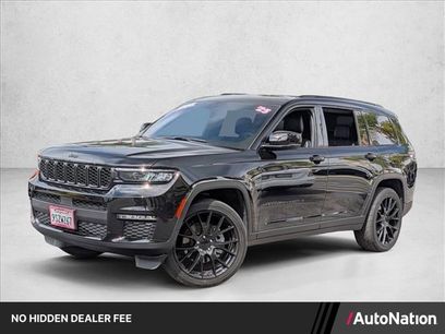 Certified 2025 Jeep Grand Cherokee L Limited w/ Black Appearance Package