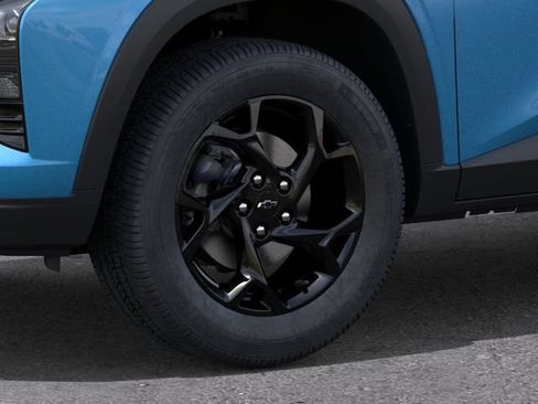 New 2026 Chevrolet Trax LT w/ Driver Confidence Package FWD image 9