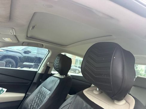 Used 2023 Honda Accord EX image 7