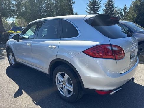 Used 2013 Porsche Cayenne Diesel AWD/4WD image 4