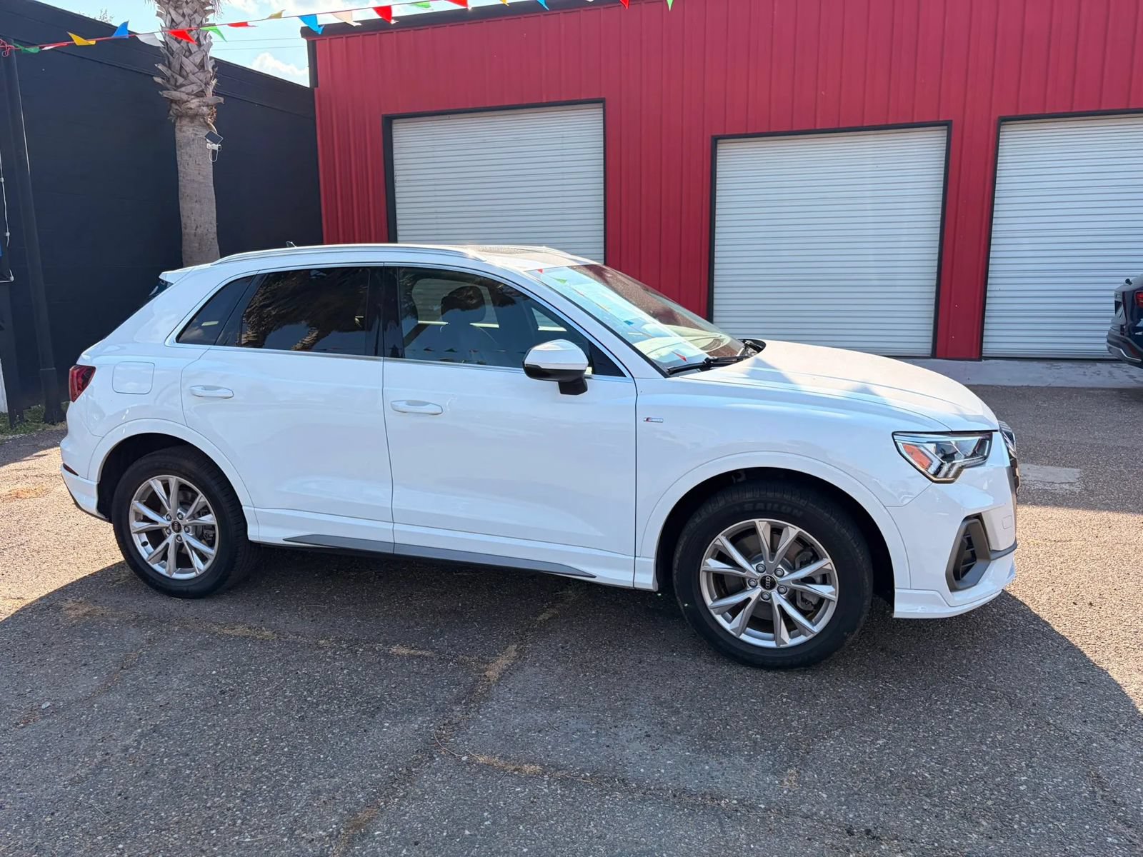 Used 2023 Audi Q3 2.0T Premium AWD/4WD image 6