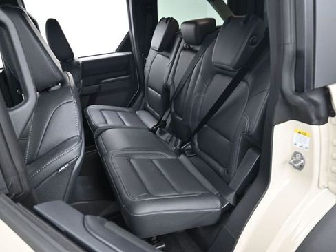 New 2025 Ford Bronco Badlands w/ Sasquatch Package AWD/4WD image 26