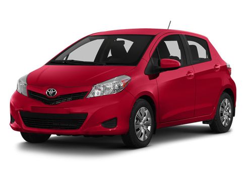 Used 2014 Toyota Yaris L image 1